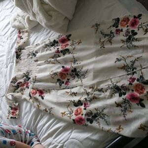 Adorable women's medium dress